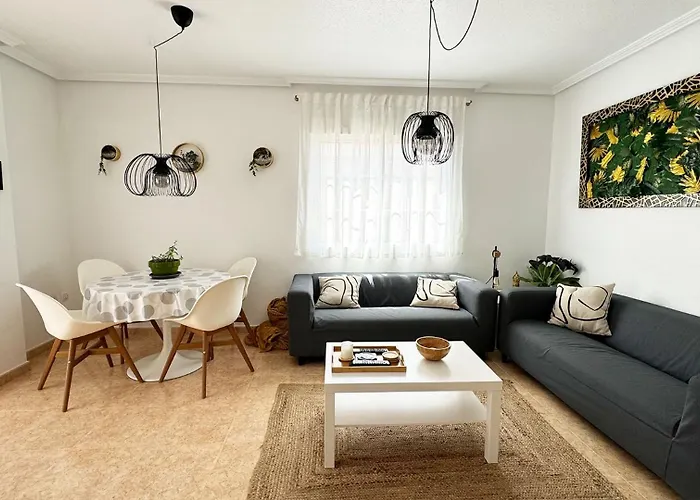 Low Price Modern Apartment Aircon & Filter Water
