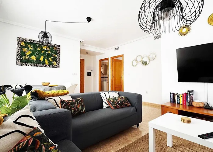 Low Price Modern Apartment Aircon & Filter Water