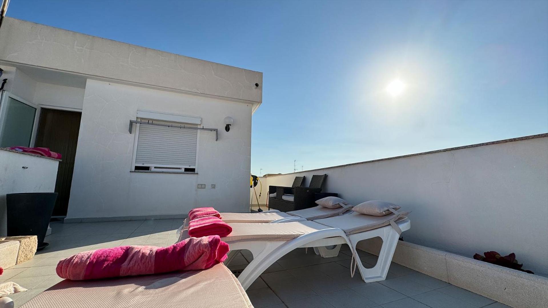 Appartement Price Modern Aircon & Filter Water *